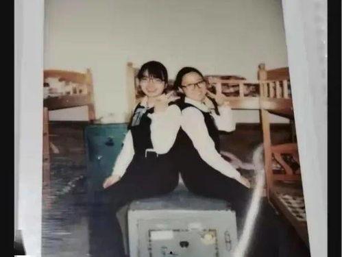 老师吃瓜嗑cp,老师与学生间的甜蜜“吃瓜”日常