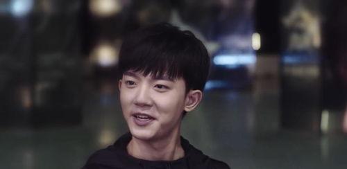 《吃瓜少年》魏大锤,揭秘娱乐圈背后的那些事儿