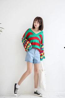 紫色毛衣吃瓜,揭秘娱乐圈的甜蜜与苦涩